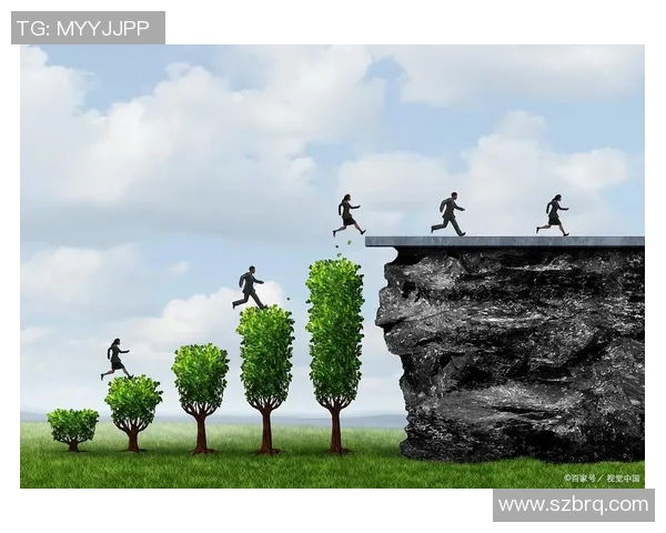 于德豪的奋斗之路与人生哲学探讨:从平凡到卓越的成长故事